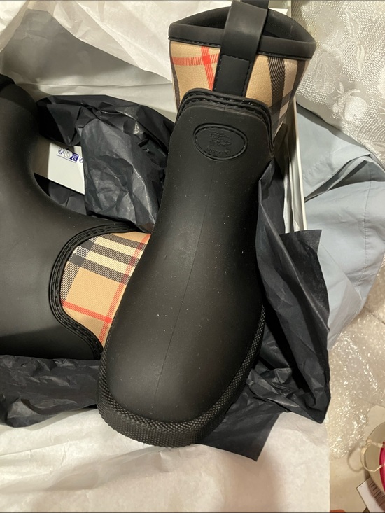 Burberry Shoes - Burberry Black Rain Boots with Beige Vintage Check